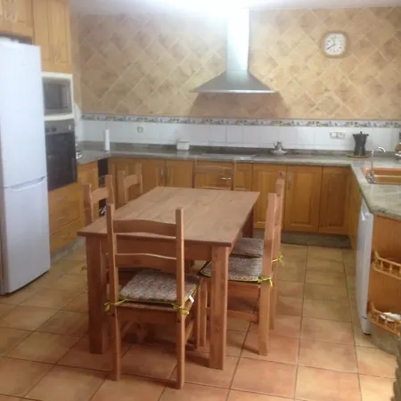 House With 4 Bedrooms In Oliva, With Wonderful Mountain View, Private Apartment